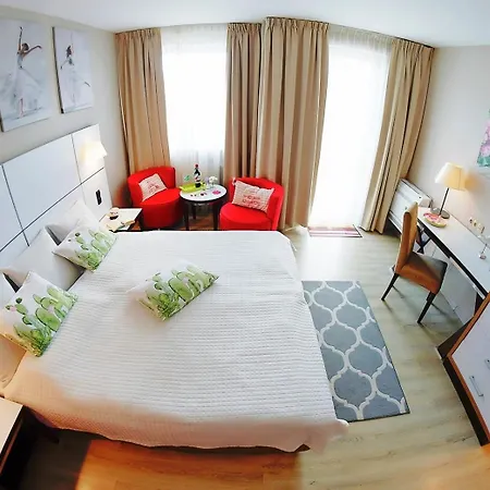 Diwa Hotel: Private In Area With Ac And Parking Kolobrzeg