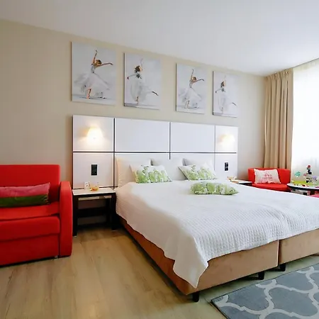 Apartment Diwa Hotel: Private In Area With Ac And Parking *