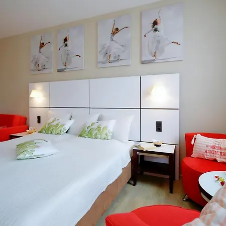 Diwa Hotel: Private In Area With Ac And Parking * Kolobrzeg
